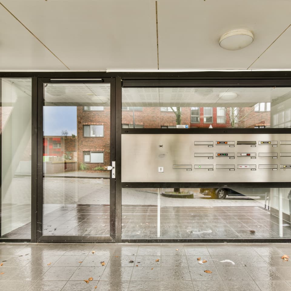 commercial heavy all glass system business