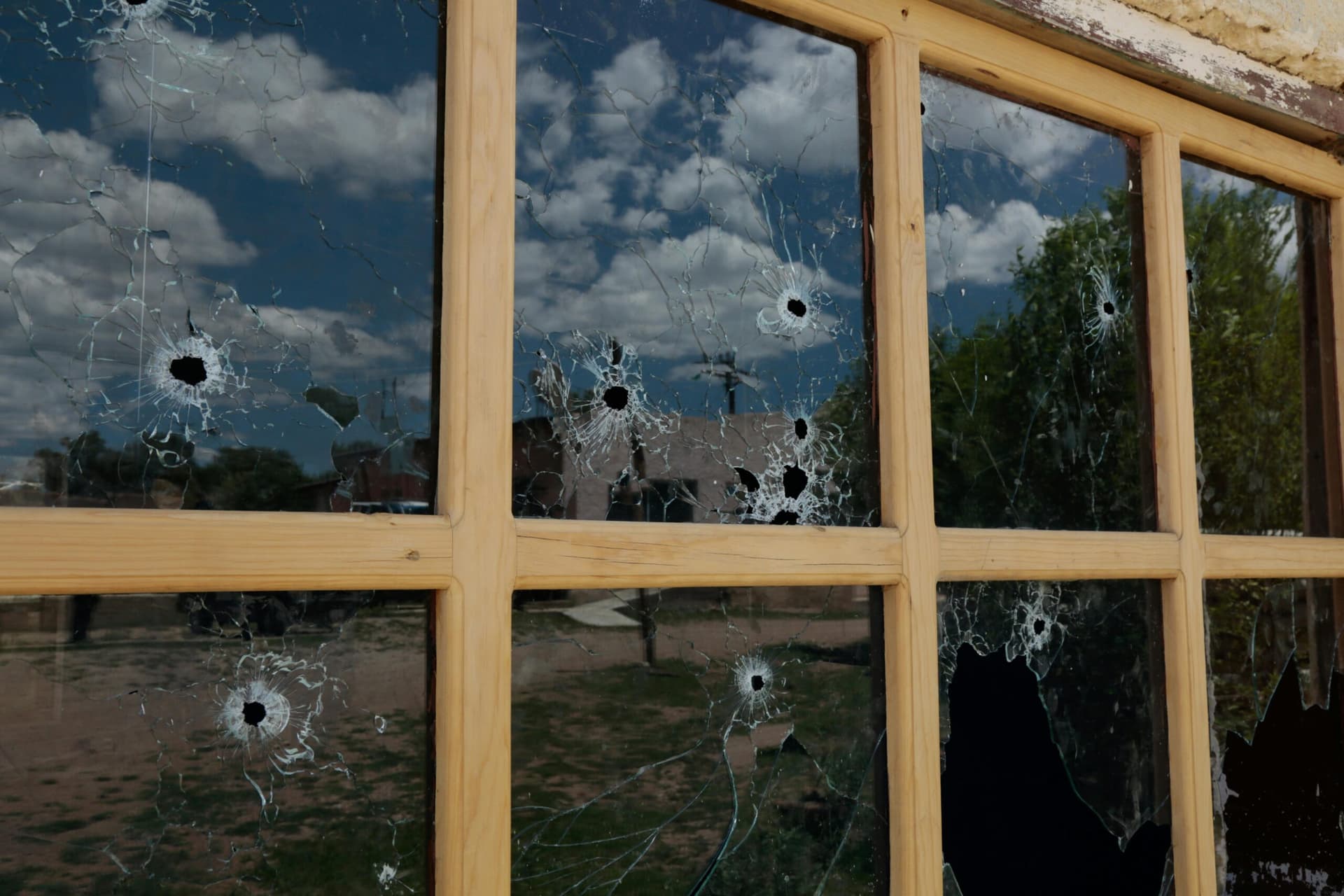 bullet resistant glass